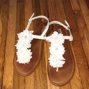 Arizona Jean Company Shoes - Flowery Sandals! Arizona Jean Company Shoes - Flowery Sandals!